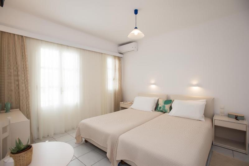 Hotel Charissi - image 13