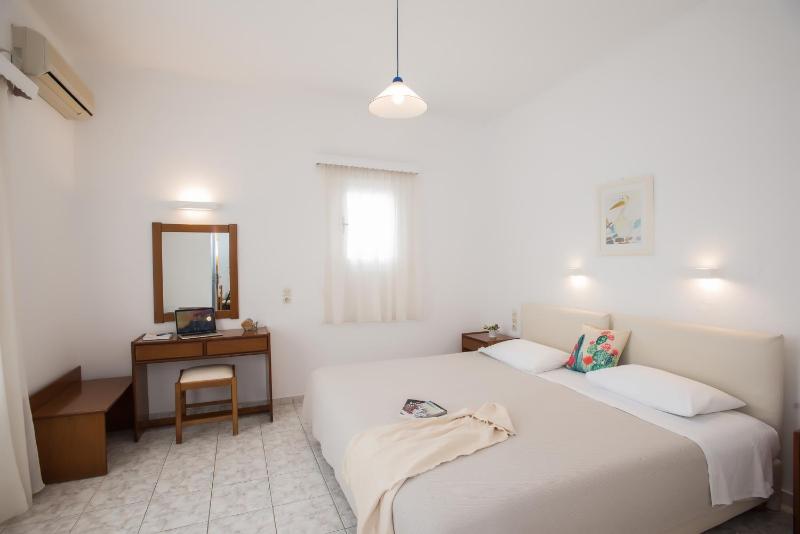 Hotel Charissi - image 11
