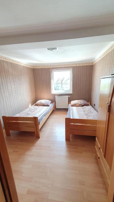 Standard Double Room with Shared Bathroom image 4
