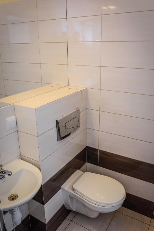Double Room image 1