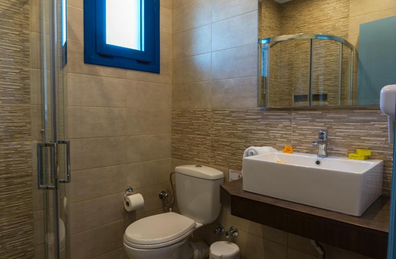 Two-Bedroom Apartment with Sea View image 4