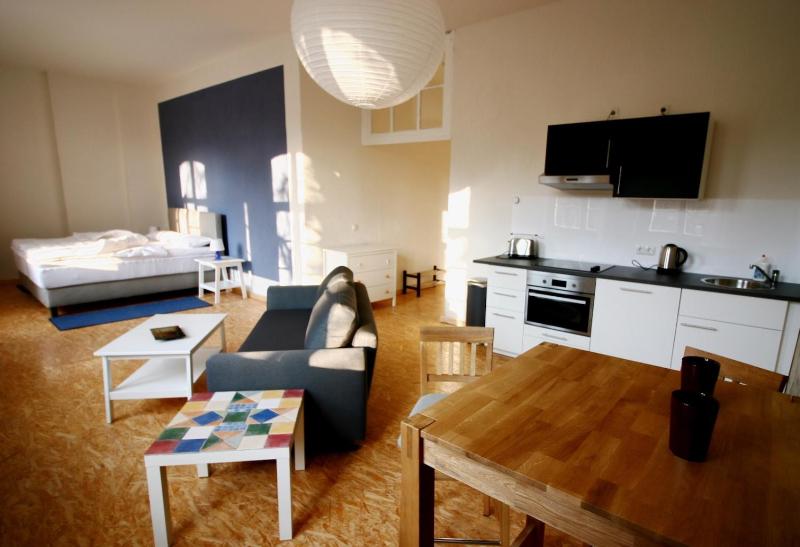 Deluxe Apartment image 3
