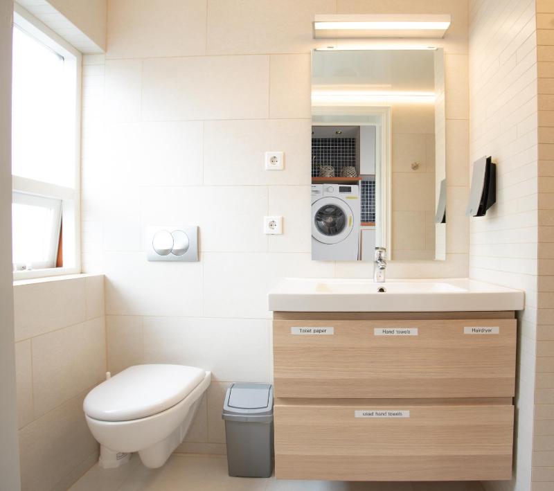 Economy Single/Double Room with Shared Bathroom  image 4