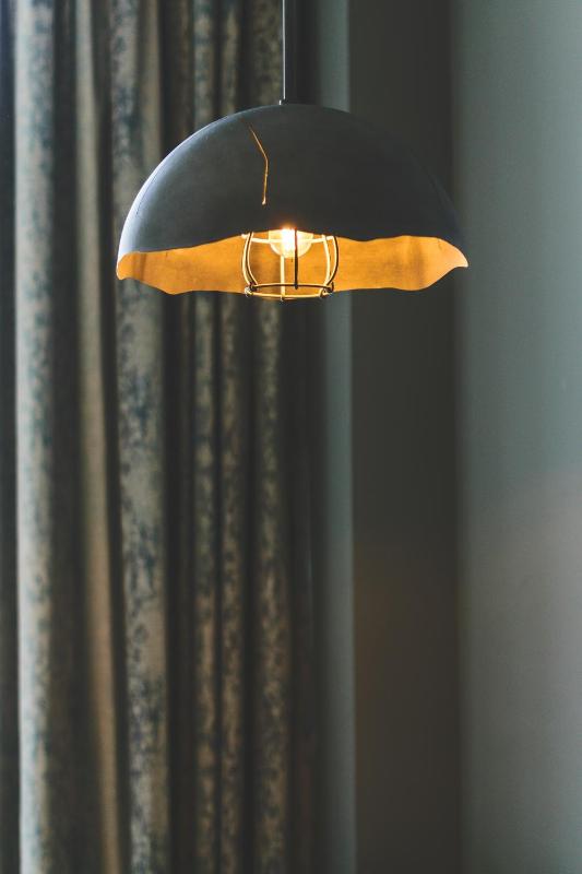 One-Bedroom Apartment image 1