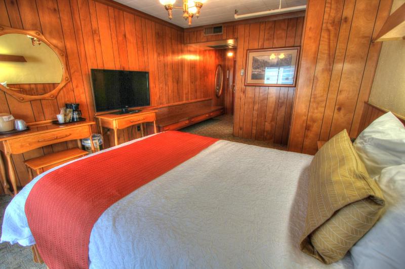 Standard Room, One Double Bed w/ Sofa Bed image 2