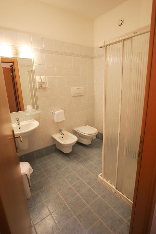 Superior Double Room image 2