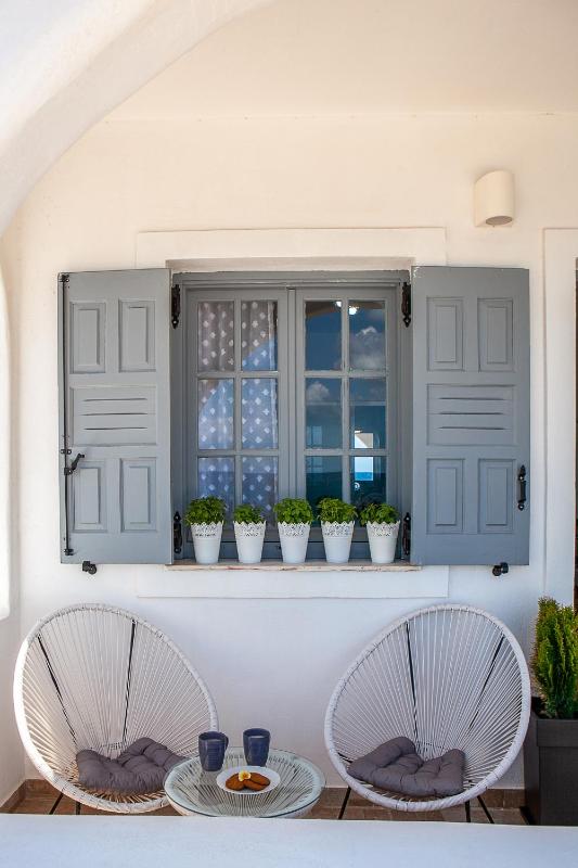 Studio with Sea View image 3