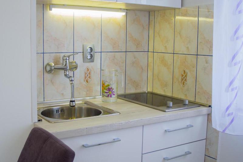 One-Bedroom Apartment with Terrace and Sea View image 2