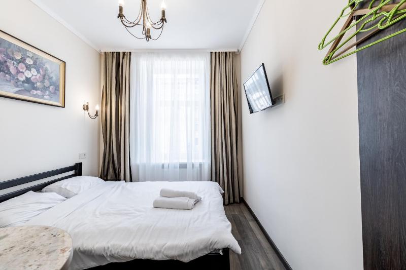Opera House Apartment 2 - image 9