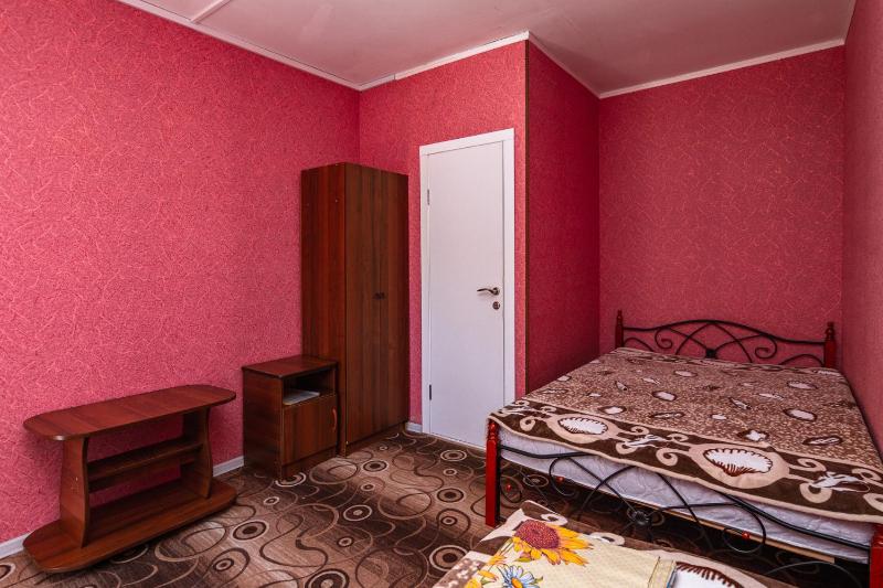 Comfort Triple Room image 2