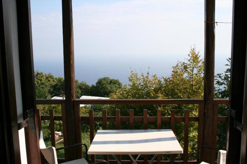 Superior Two-Bedroom Apartment with Sea View image 3
