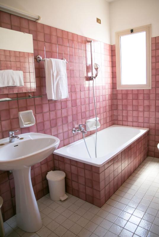Double Room image 1