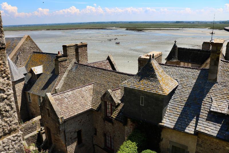 Double Room with Bay Mont-Saint-Michel view image 2