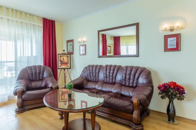 Penthouse Apartment with One Bathroom and Panoramic Sea View image 3