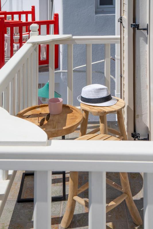 Deluxe Double Room with Sea View image 4