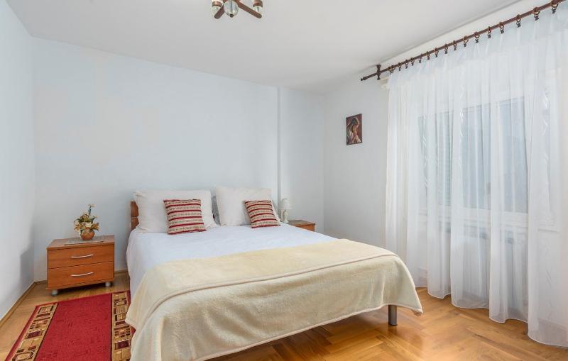 Two-Bedroom Apartment image 4