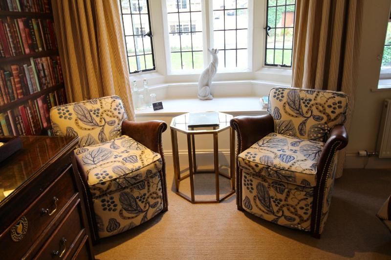 Superior Double or Twin Room image 3