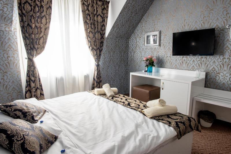 Deluxe Double Room image 4