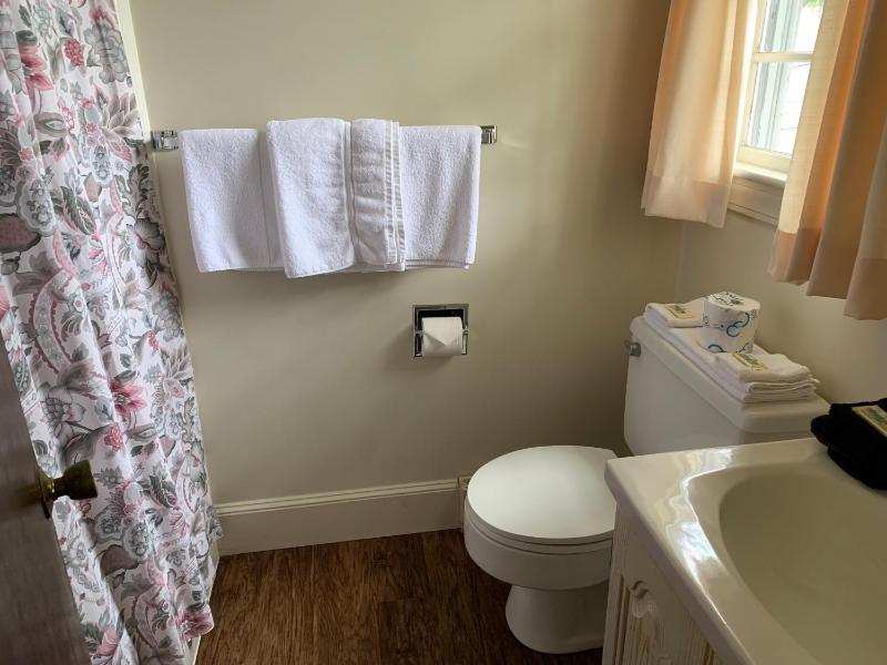 King Room image 4