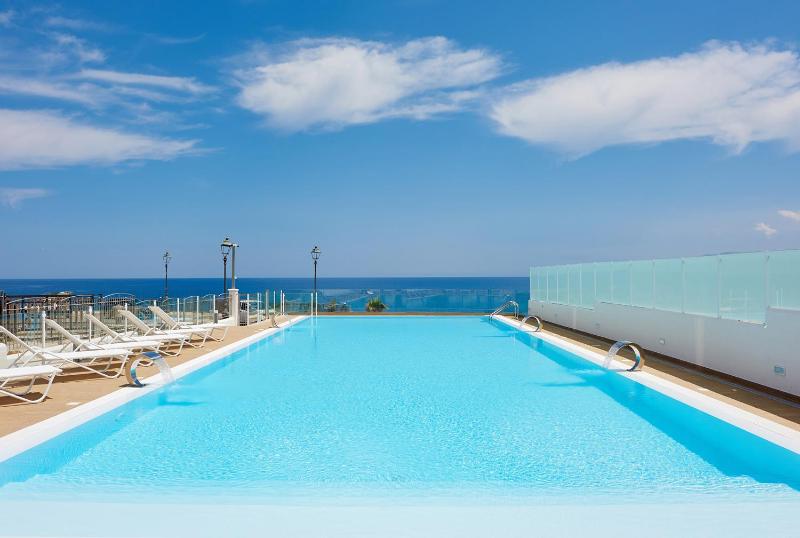 Marina di Petrolo Hotel & Spa - image 2