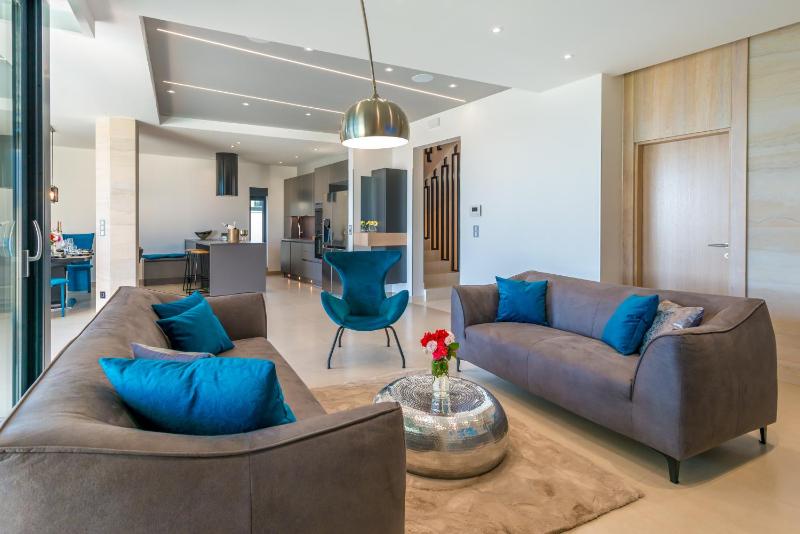 Exclusive Villa Mative - image 32