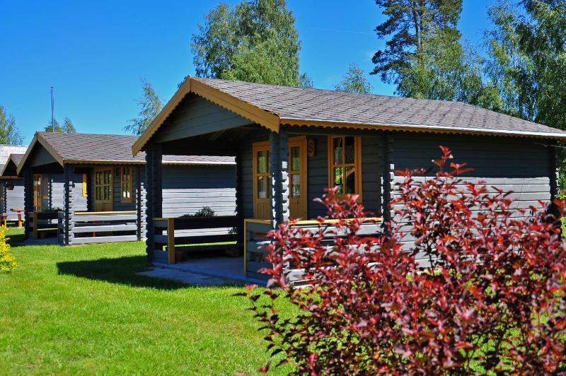 Cottage (6 Adults) image 2