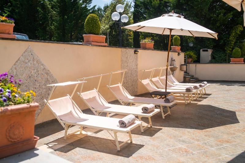 Hotel La Colonna - image 27