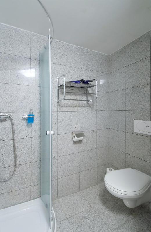 Modern Apartment Skolska 20 - image 10