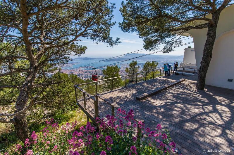 Grand Hôtel Dauphiné Toulon Boutique Hôtel & Suites - image 23