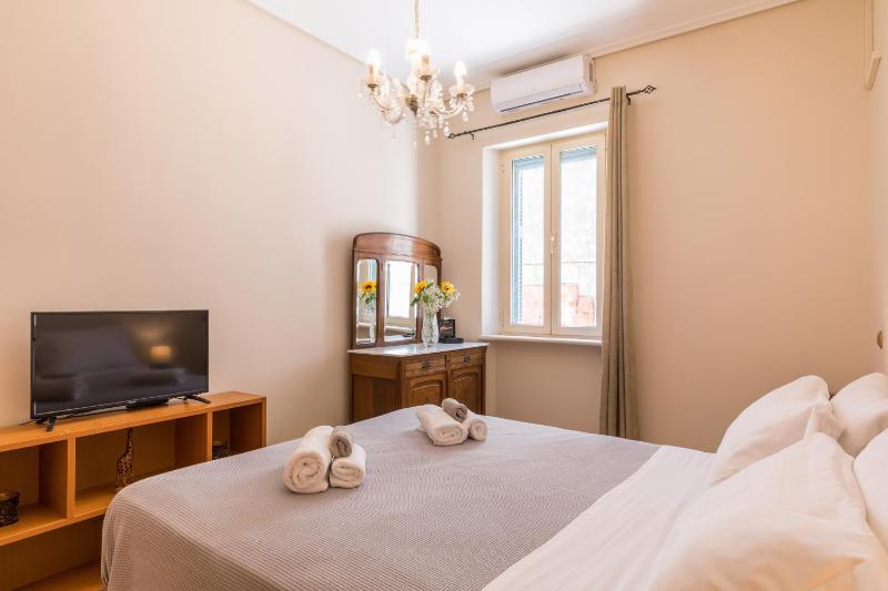 Two-Bedroom Apartment image 3