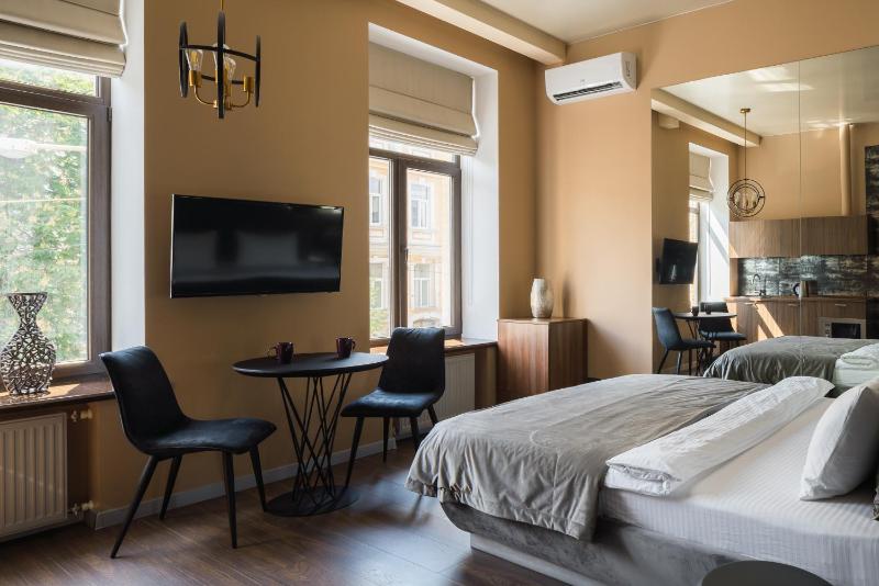 Superior Apartment image 1