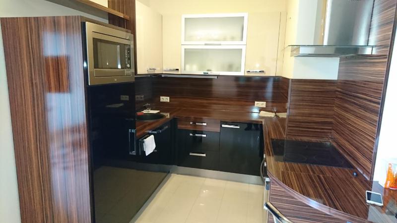 Mala Beach Apartment - image 7