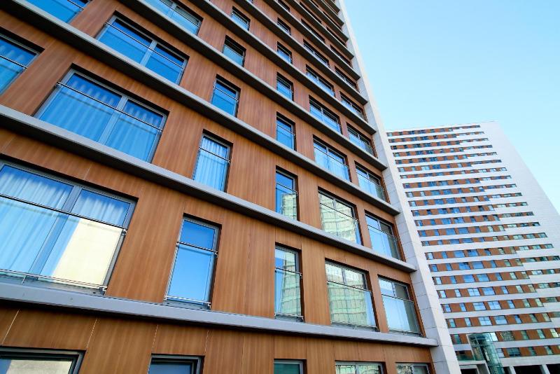 One-Bedroom Apartment with River View image 2