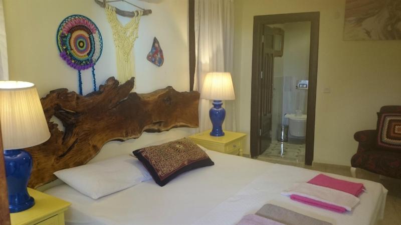 Double Room with Patio image 3