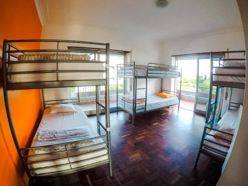 Bed in 6-Bed Dormitory Room image 3