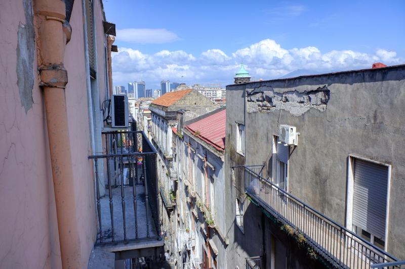 Superior Apartment image 3