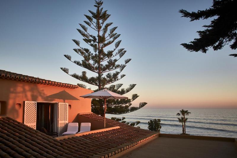 Double Room with Terrace image 3