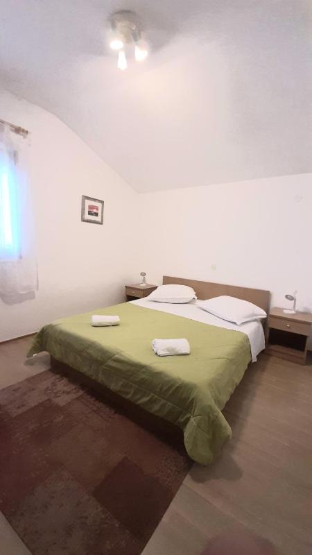 Apartment with Sea View image 3