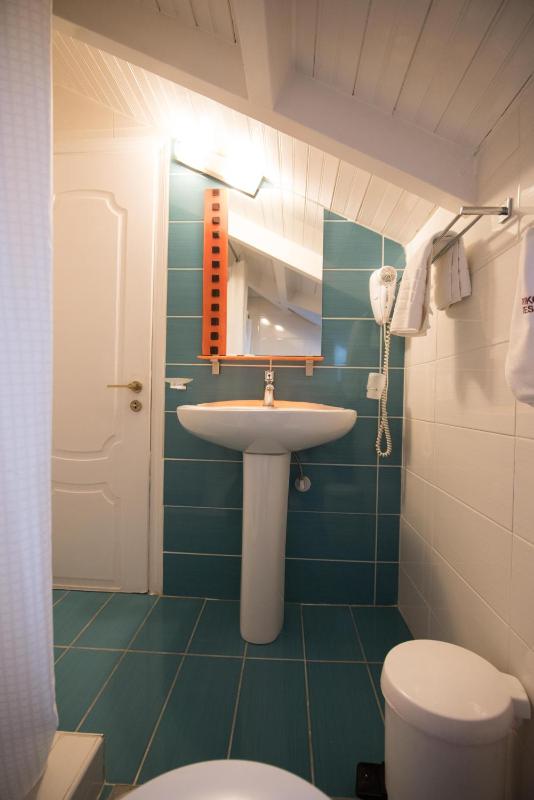 Triple Room image 3