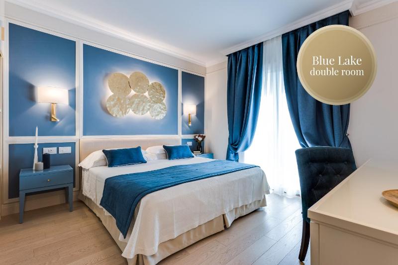 Design Double or Twin Room with Lake View image 1
