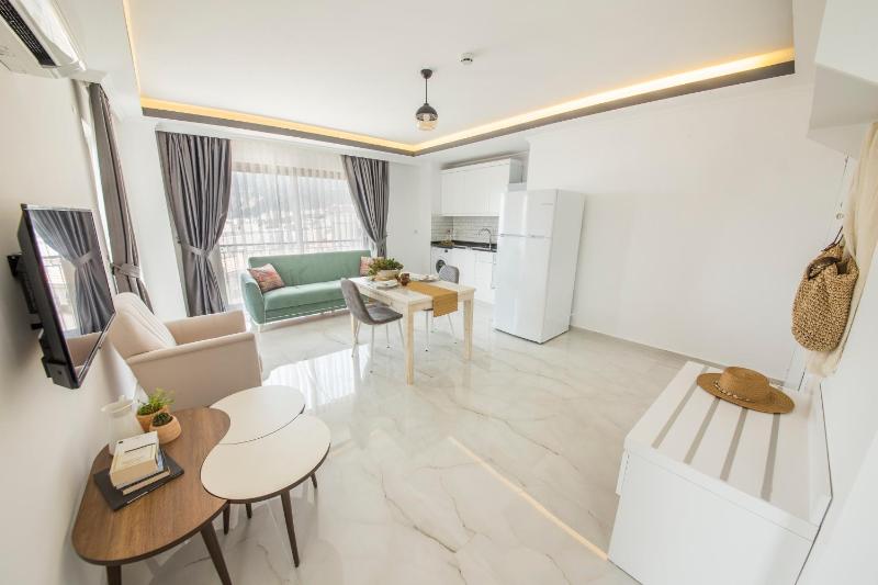 Cedrus Suites - image 2
