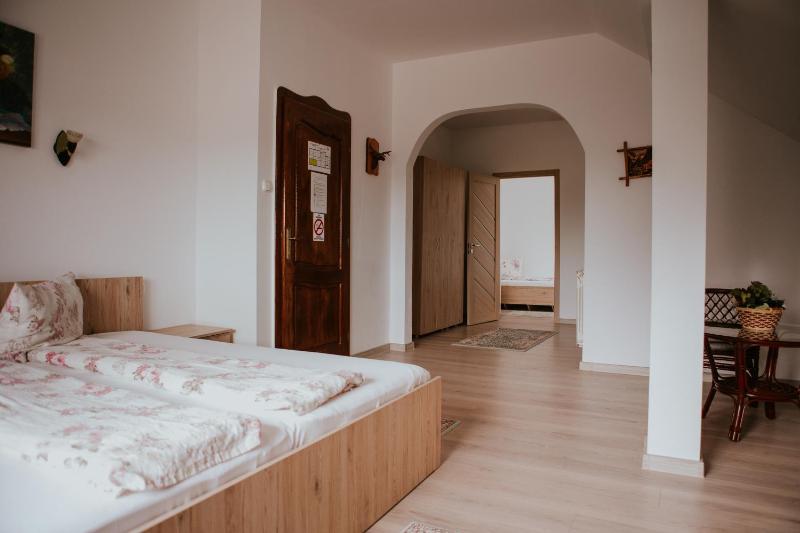 One-Bedroom Suite image 4