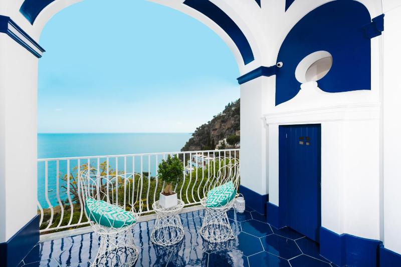 Imperati Suites by Alcione Residence - image 37