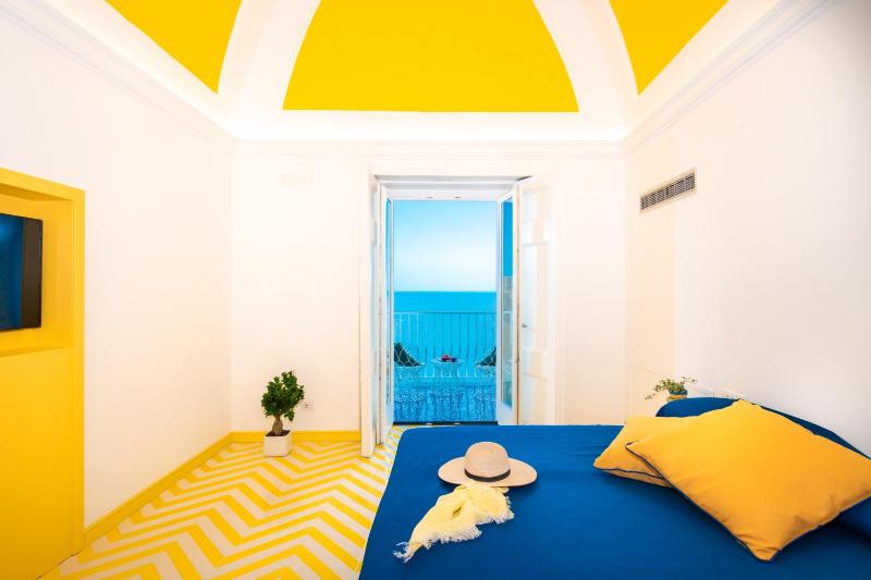 Imperati Suites by Alcione Residence - image 6