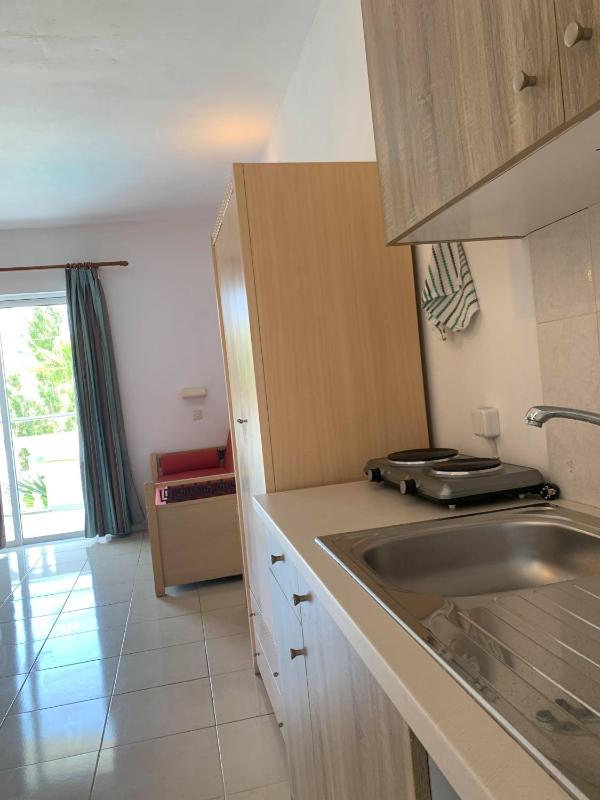 Studio with Garden View (3 Adults) image 3