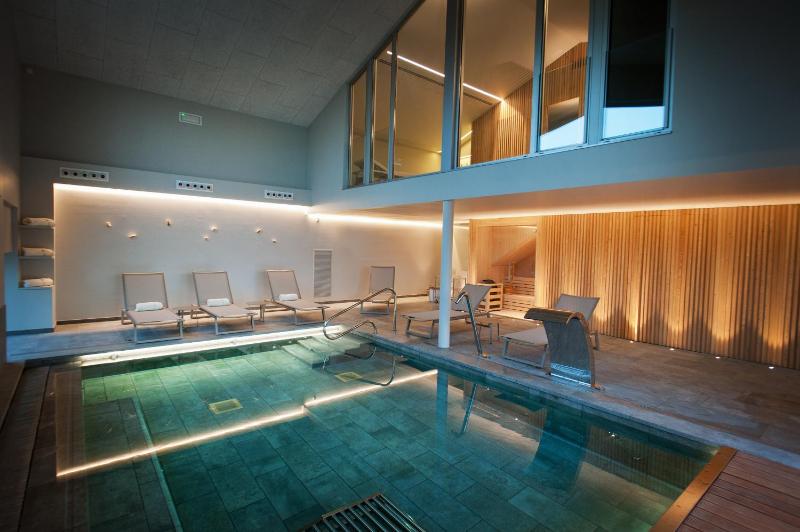 Double Room with Access to the Spa image 1