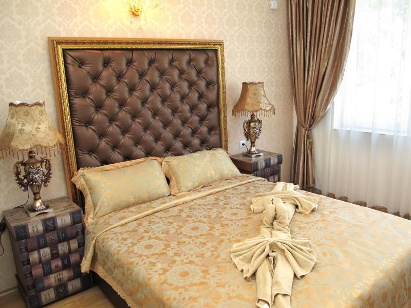 One-Bedroom Apartment image 1