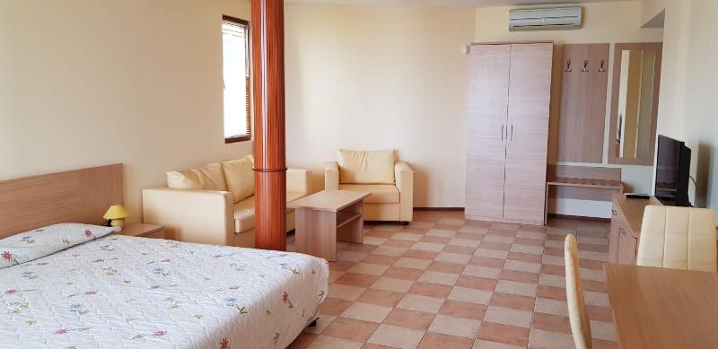 Kaya Apartments - image 3