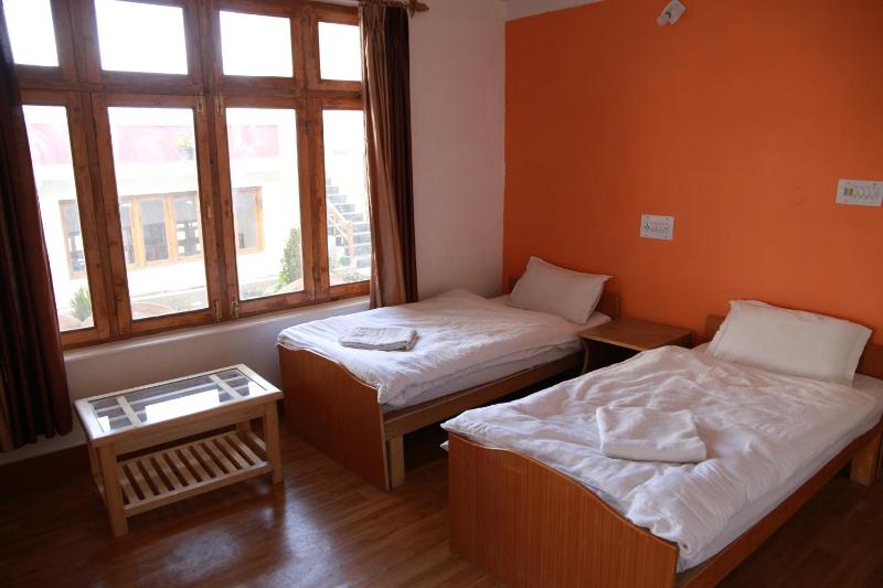 Smanla guest house - image 14