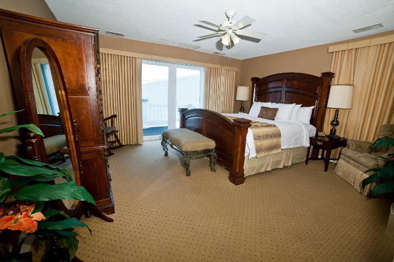 DeSoto Beach Bed and Breakfast - image 16